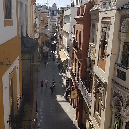 Las Llaves Del Salvador Sevilla Buitenkant foto